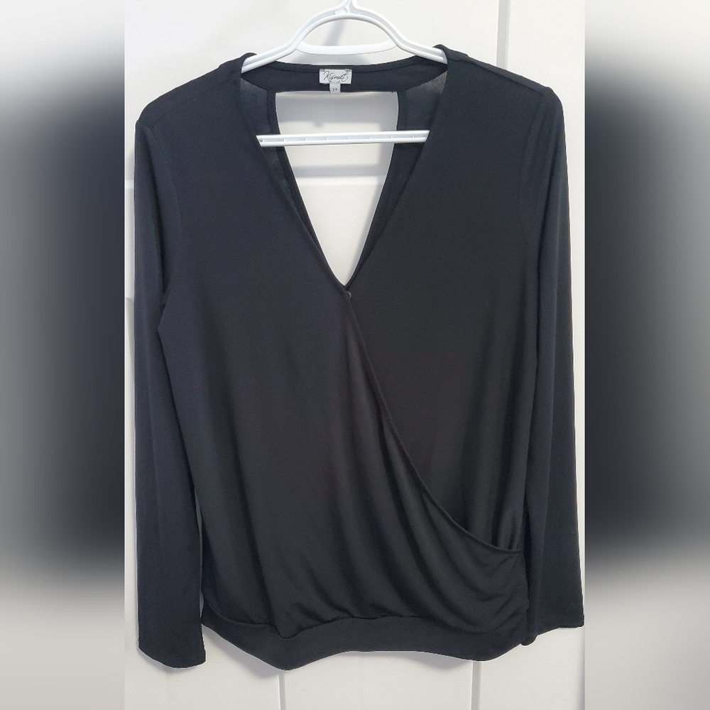 Sm Kismet brand blouse